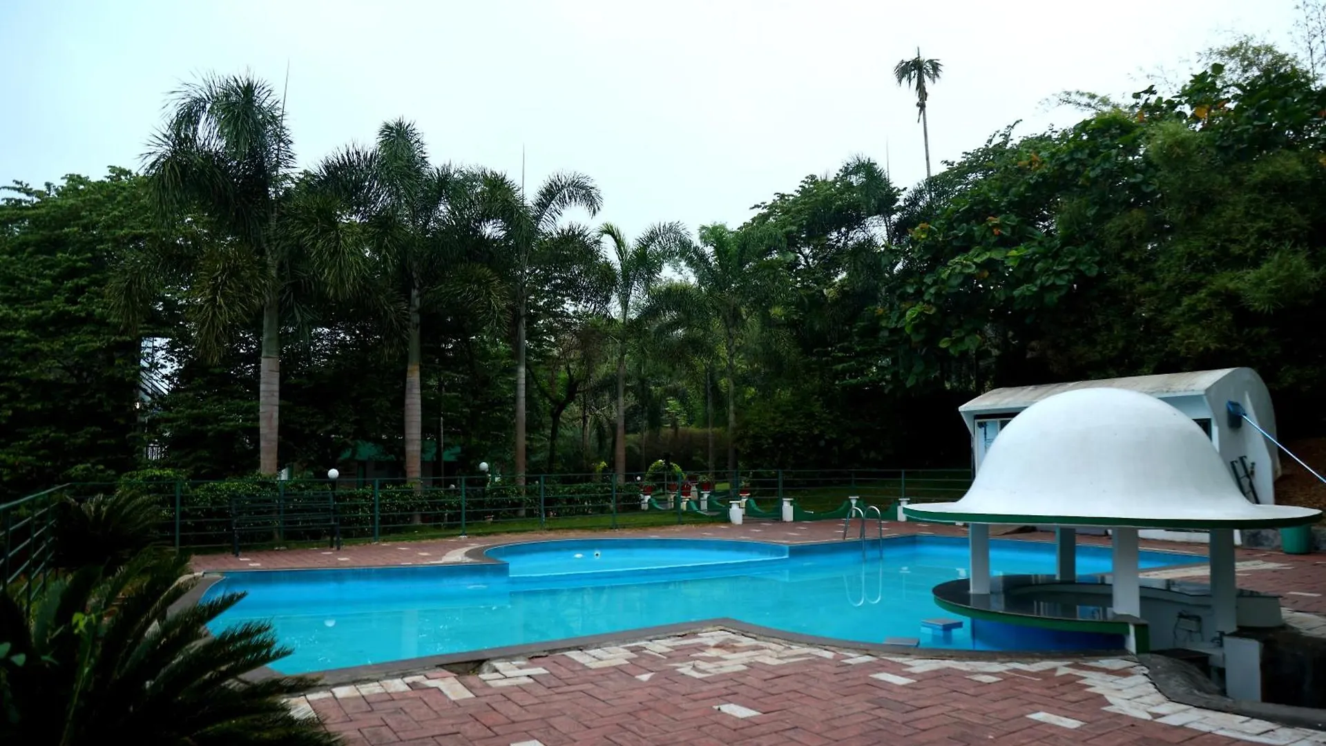 Wayanad Cave N Pillar Resort سلطان بتيري
