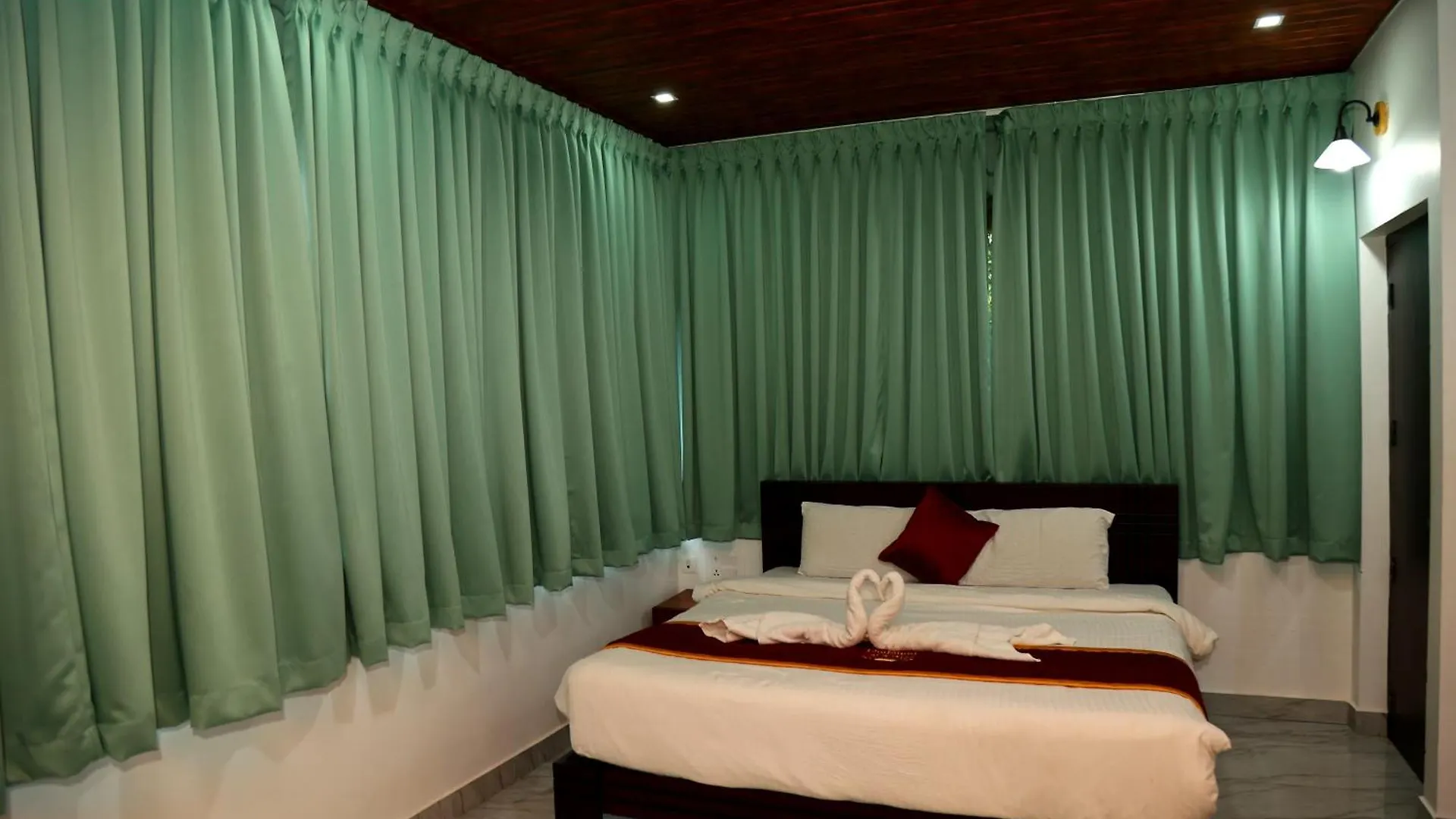 Wayanad Cave N Pillar Resort سلطان بتيري